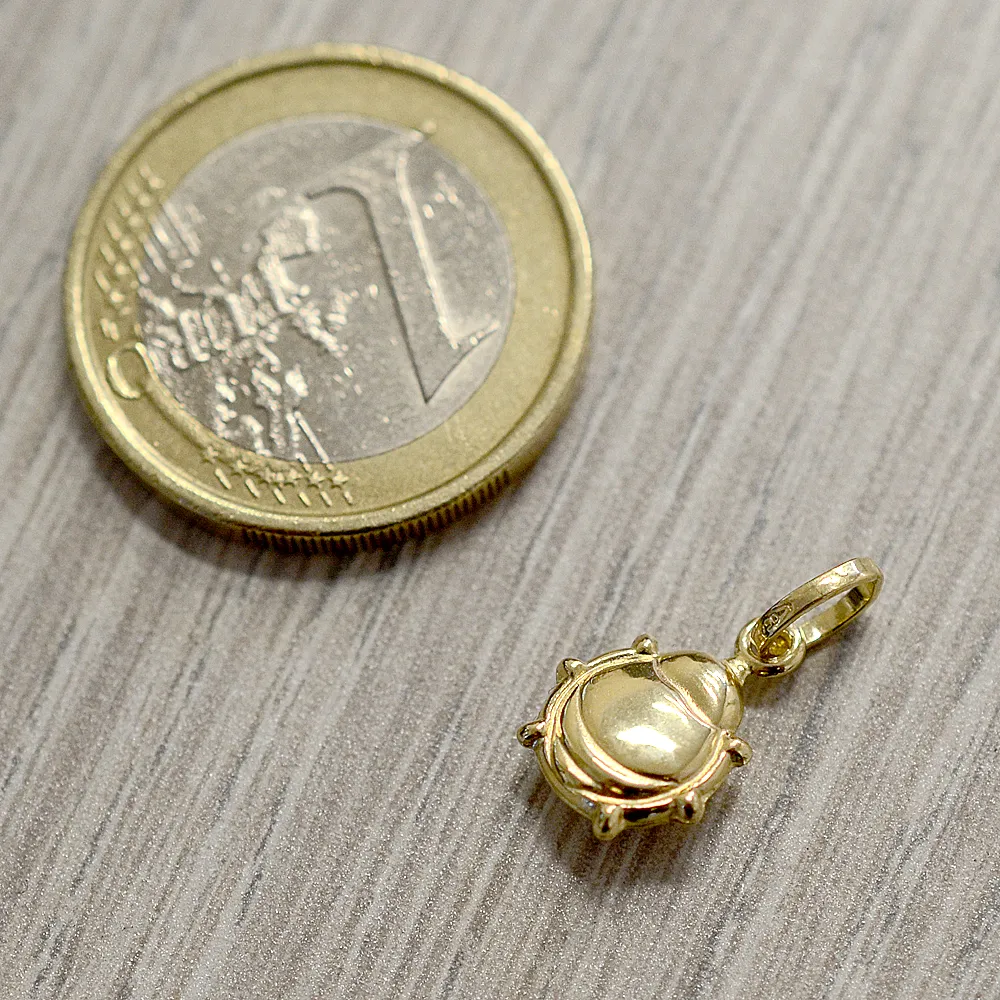 Ciondolo Coccinella in oro giallo