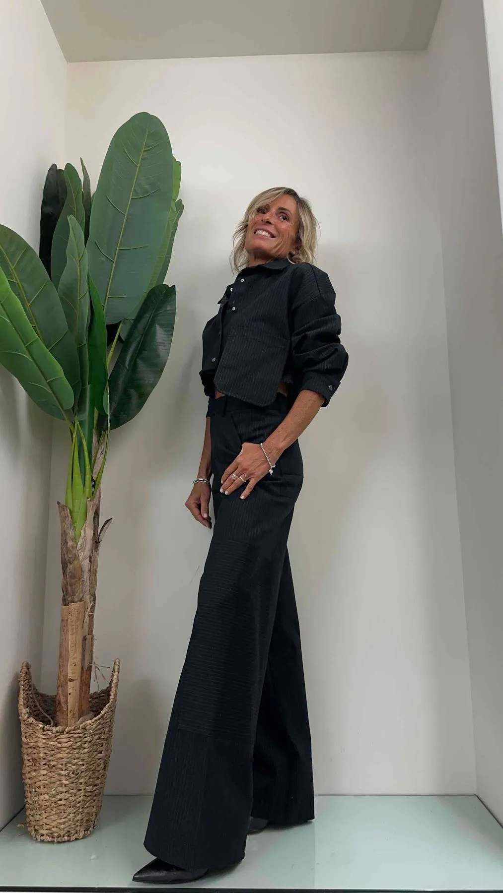 DAFNE - L8097P27 - SHACKET CROP GESSATO NERO