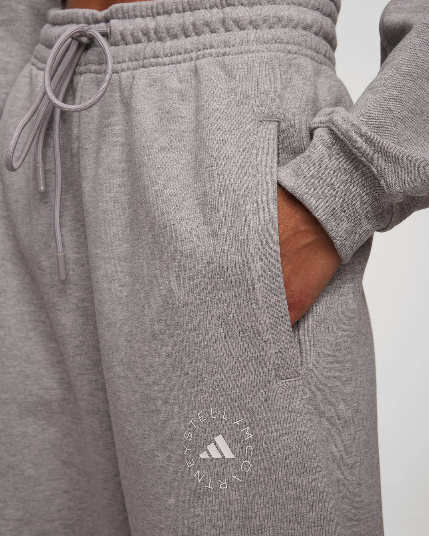 Pantaloni grigi da tuta da donna Adidas by Stella McCartney IW6335-grey